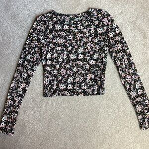 Wild Fable Black and White Fitted Crop Blouse